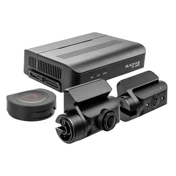 The IDatalink Maestro RR with it's box.